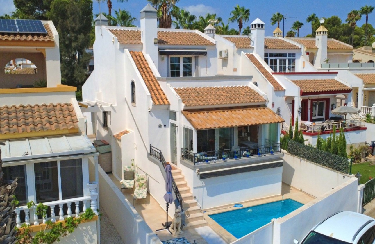 Reventa - Chalet - Orihuela Costa - Villamartín