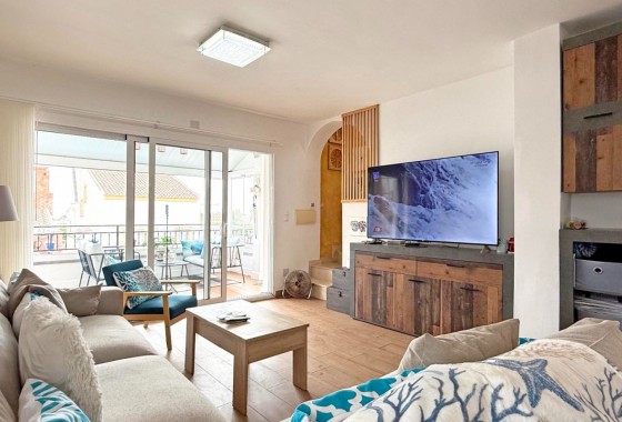 Reventa - Chalet - Orihuela Costa - Villamartín