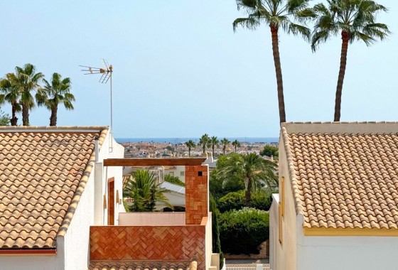 Reventa - Chalet - Orihuela Costa - Villamartín