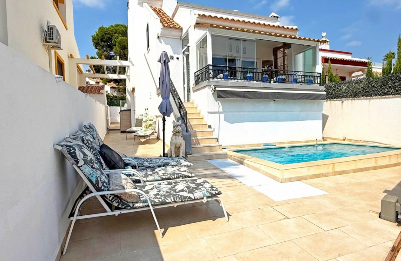 Reventa - Chalet - Orihuela Costa - Villamartín