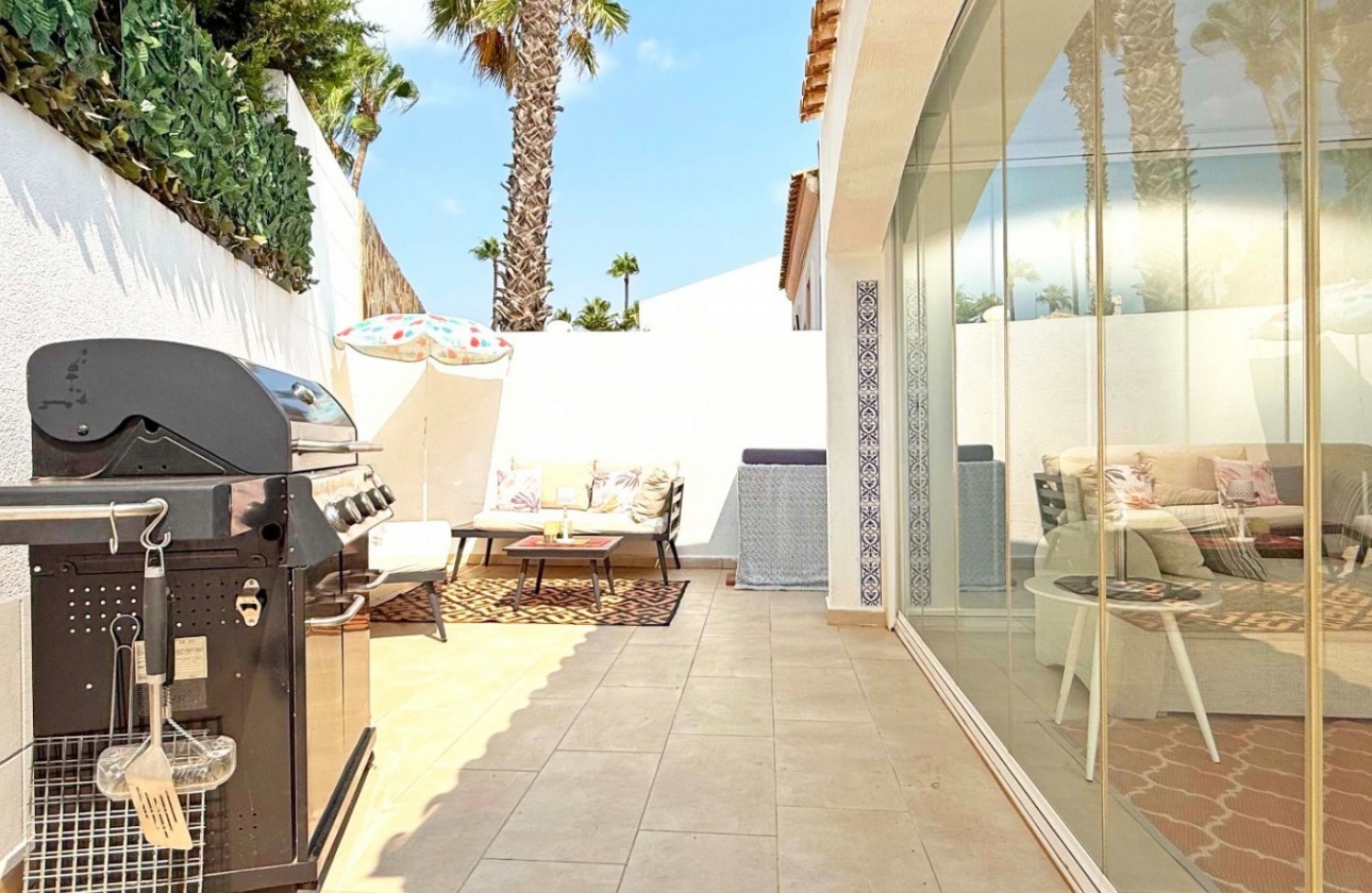 Reventa - Chalet - Orihuela Costa - Villamartín