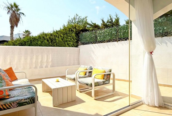 Reventa - Chalet - Orihuela Costa - Villamartín