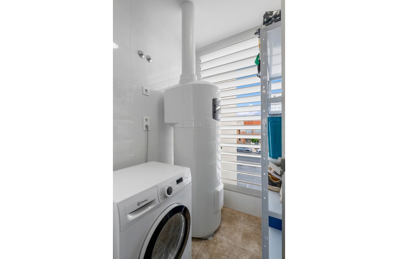 Reventa - Apartamento / piso - Orihuela Costa - Los Dolses