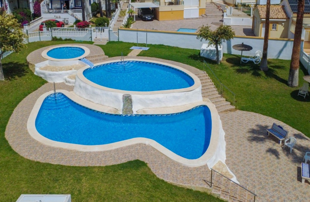 Reventa - Chalet - Orihuela Costa - La Rioja