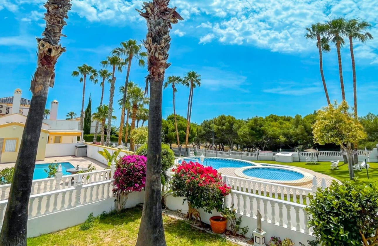 Reventa - Chalet - Orihuela Costa - La Rioja