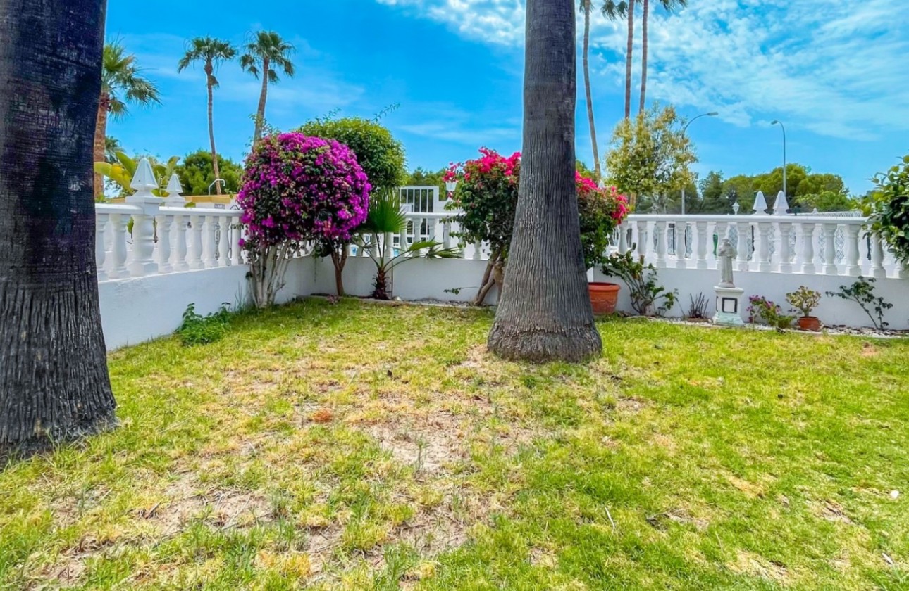 Reventa - Chalet - Orihuela Costa - La Rioja