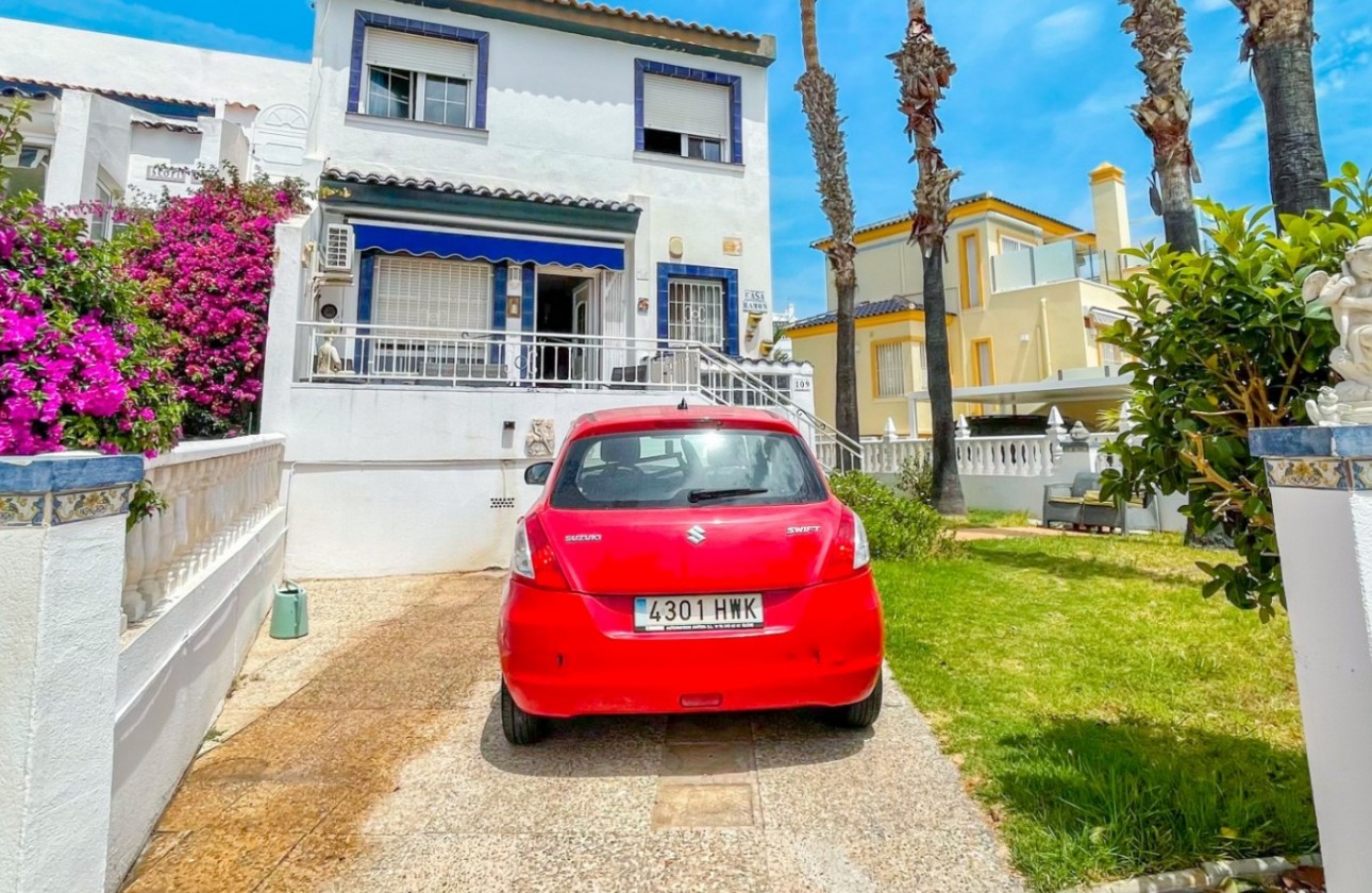 Reventa - Chalet - Orihuela Costa - La Rioja