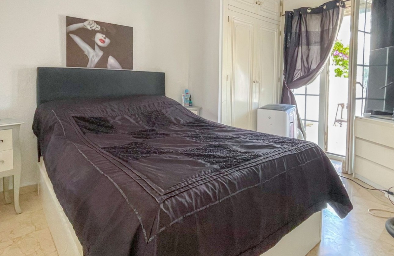 Reventa - Chalet - Orihuela Costa - La Rioja