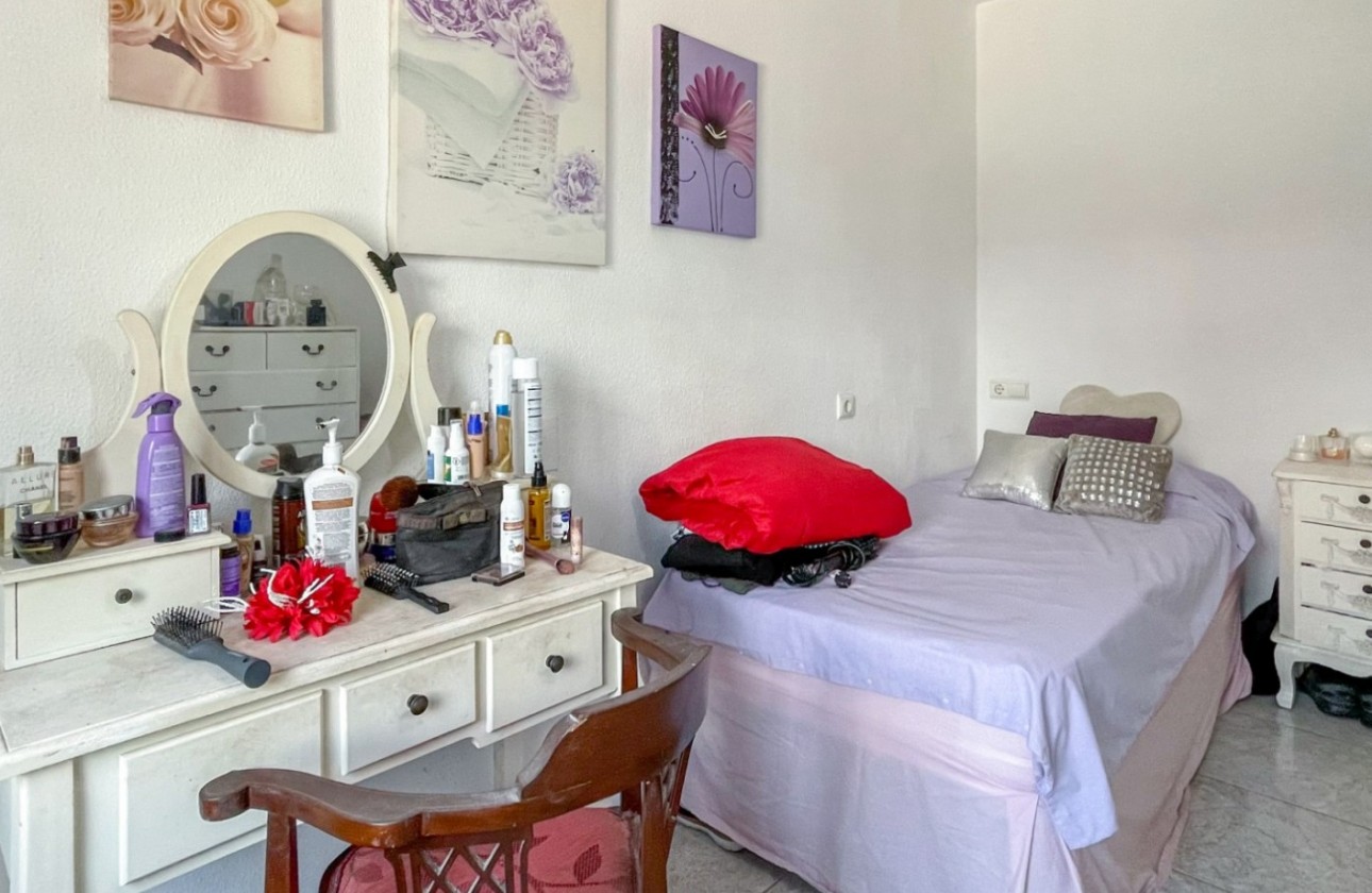 Reventa - Chalet - Orihuela Costa - La Rioja