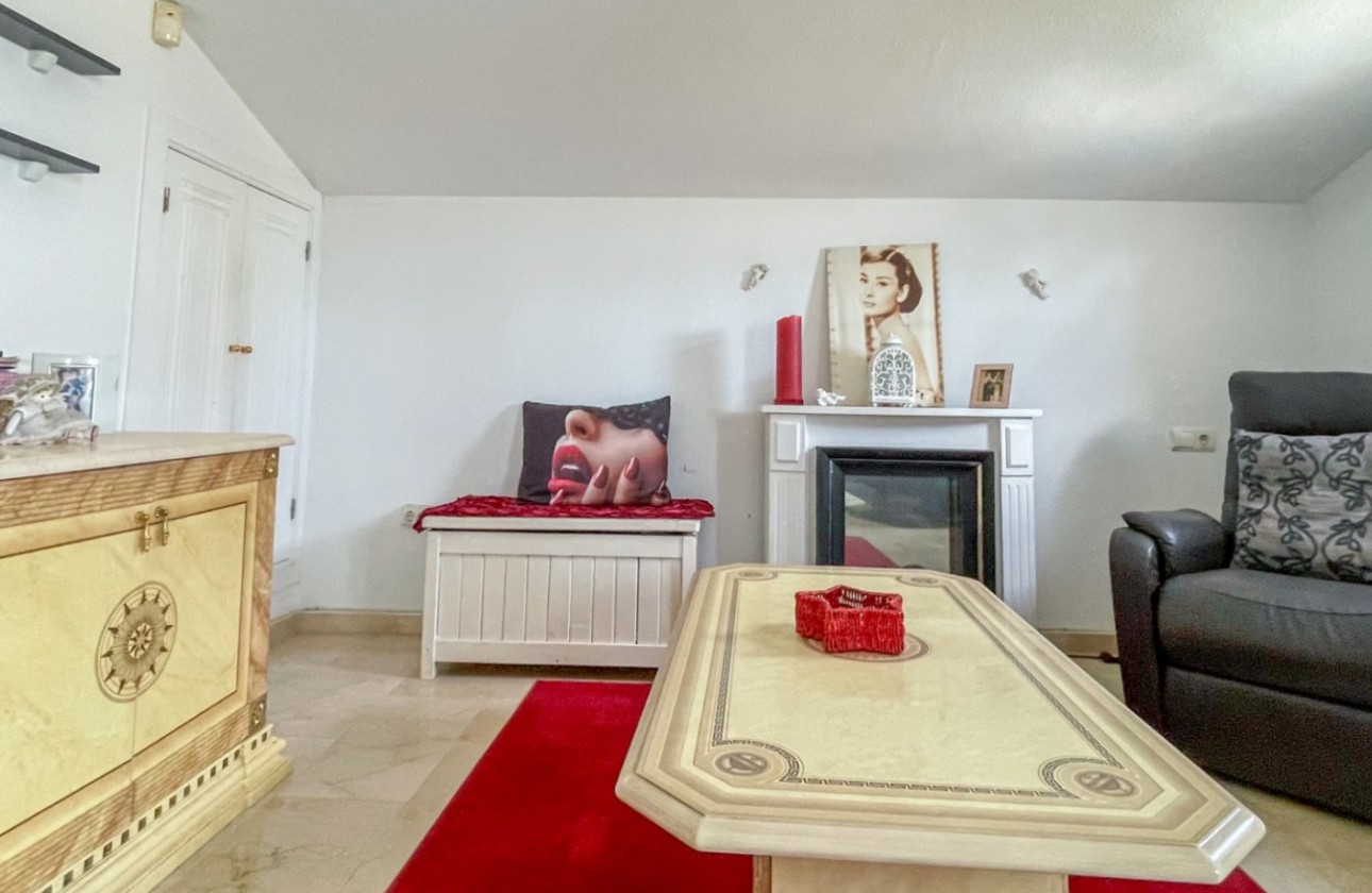 Reventa - Chalet - Orihuela Costa - La Rioja