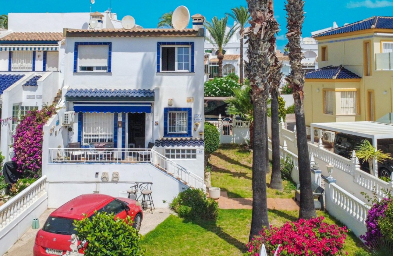 Reventa - Chalet - Orihuela Costa - La Rioja