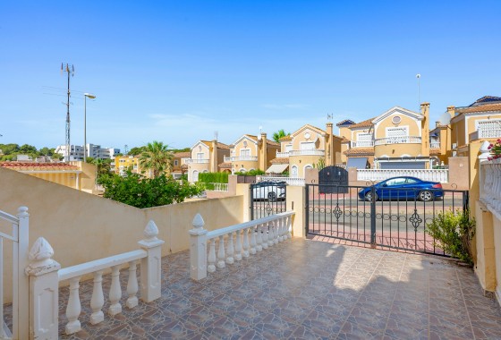 Revente - Villa - Orihuela Costa - Las Filipinas
