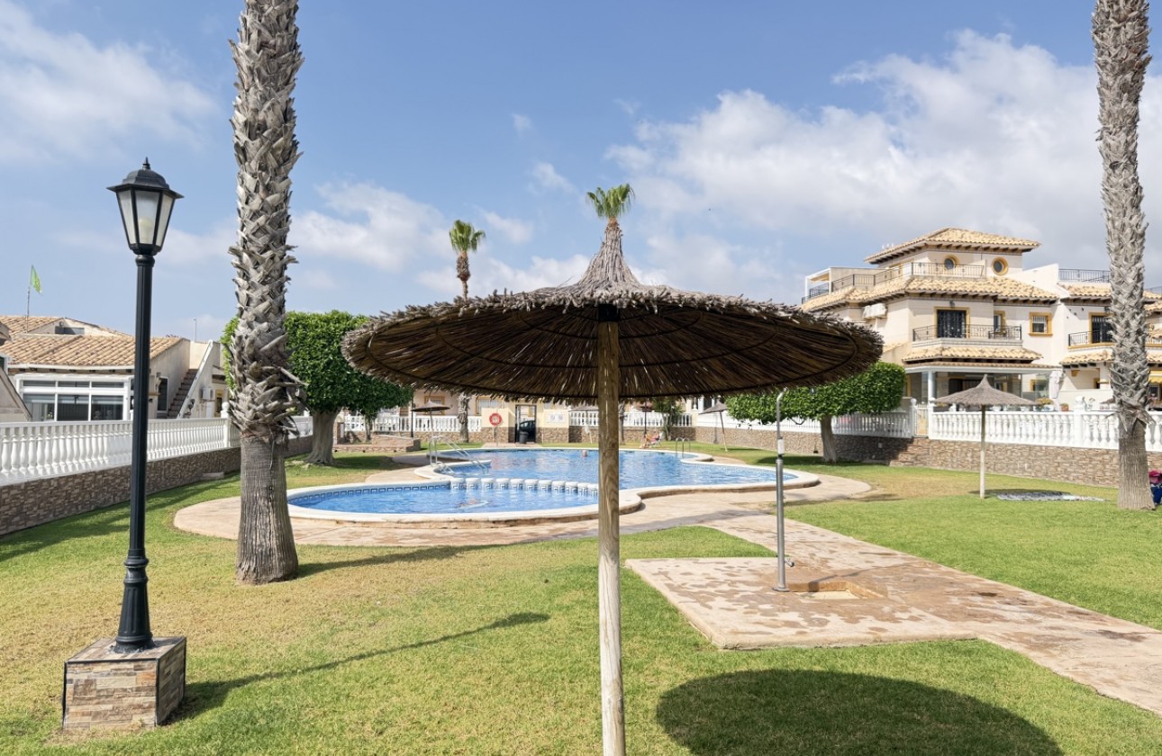 Reventa - Apartamento / piso - La Zenia