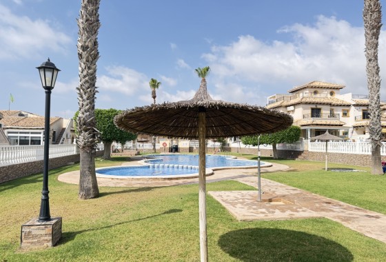 Reventa - Apartamento / piso - La Zenia