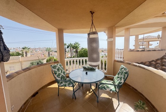 Revente - Villa - Villamartin