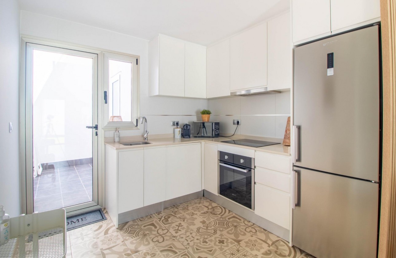 Resale - Bungalow - Pilar de la Horadada - Torre de la Horadada