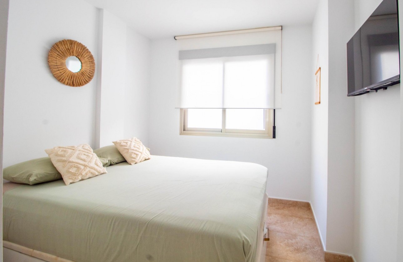 Resale - Bungalow - Pilar de la Horadada - Torre de la Horadada