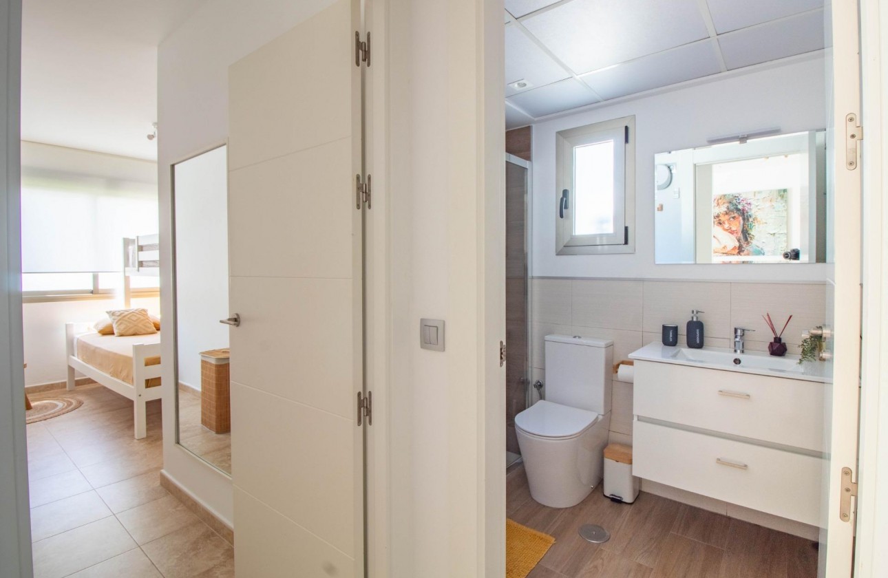 Resale - Bungalow - Pilar de la Horadada - Torre de la Horadada