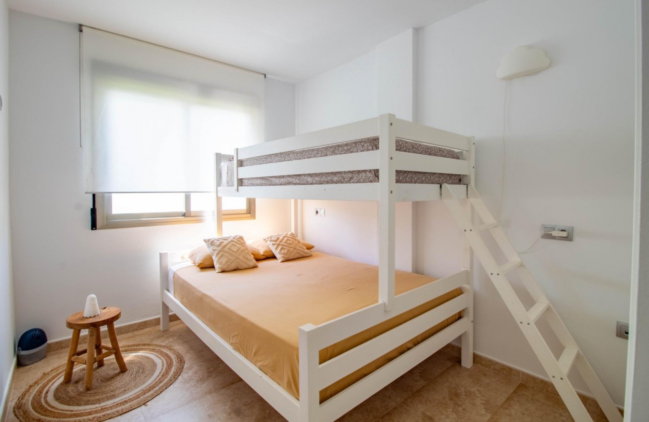 Resale - Bungalow - Pilar de la Horadada - Torre de la Horadada