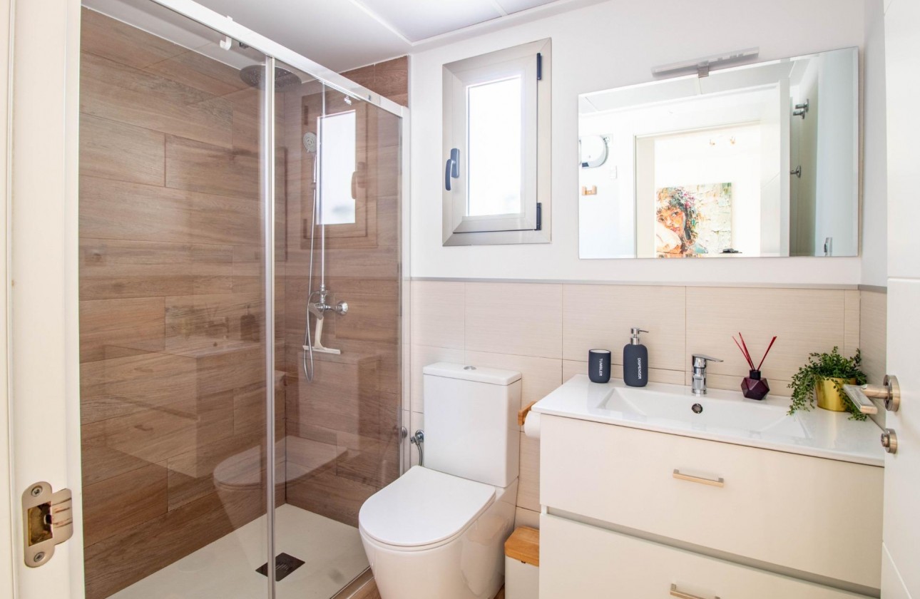 Resale - Bungalow - Pilar de la Horadada - Torre de la Horadada
