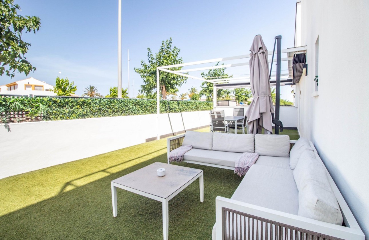 Resale - Bungalow - Pilar de la Horadada - Torre de la Horadada