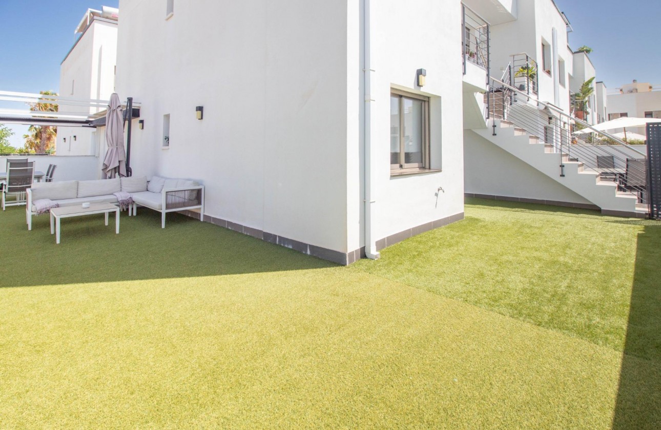 Resale - Bungalow - Pilar de la Horadada - Torre de la Horadada