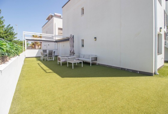 Resale - Bungalow - Pilar de la Horadada - Torre de la Horadada