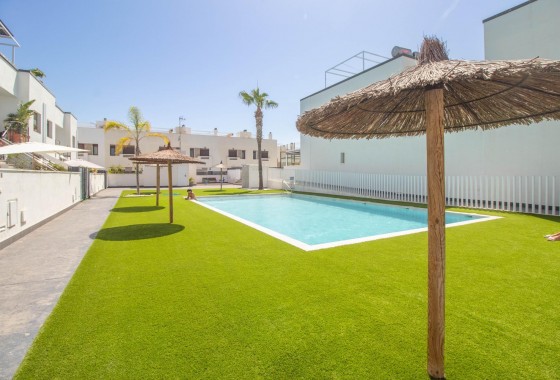 Resale - Bungalow - Pilar de la Horadada - Torre de la Horadada