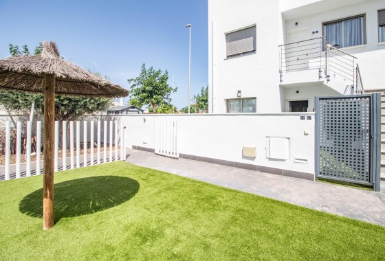 Resale - Bungalow - Pilar de la Horadada - Torre de la Horadada