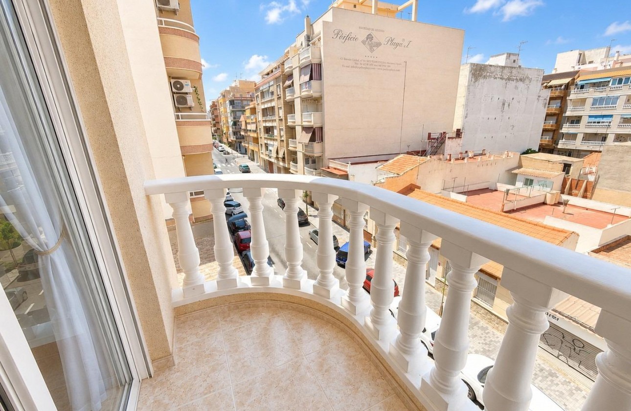 Reventa - Apartamento / piso - Torrevieja - Playa del cura