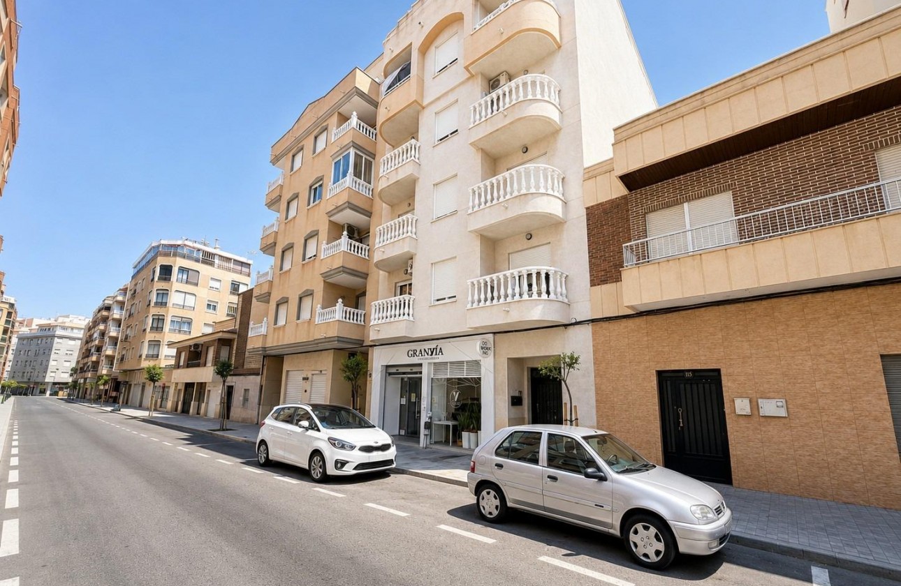 Reventa - Apartamento / piso - Torrevieja - Playa del cura
