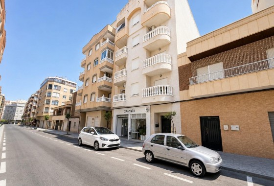 Reventa - Apartamento / piso - Torrevieja - Playa del cura