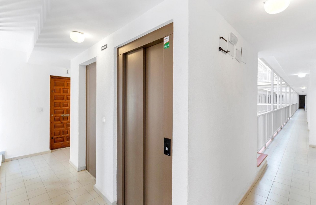 Revente - Appartement - Torrevieja - La Mata pueblo