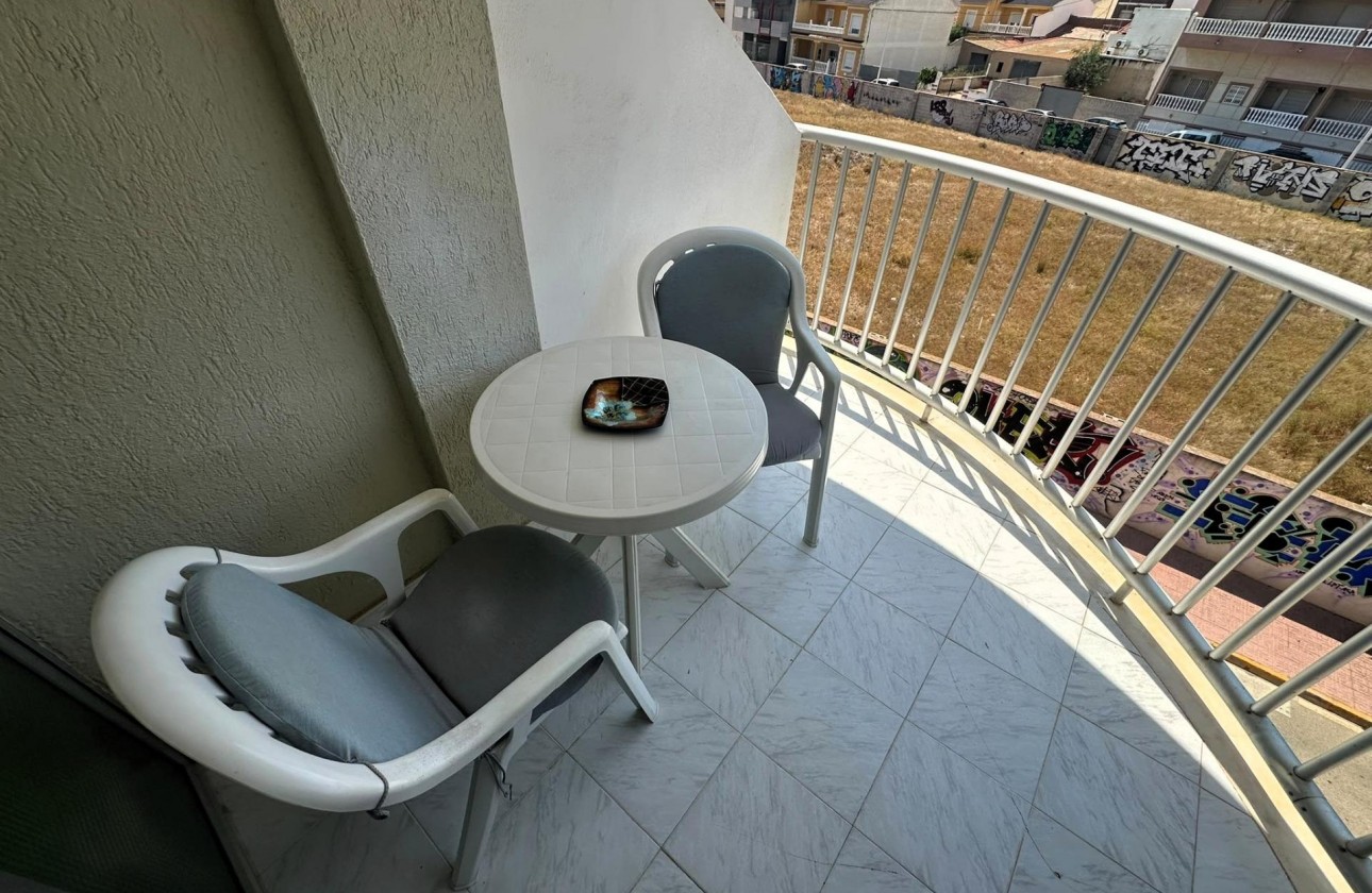 Revente - Appartement - Torrevieja - La Mata pueblo