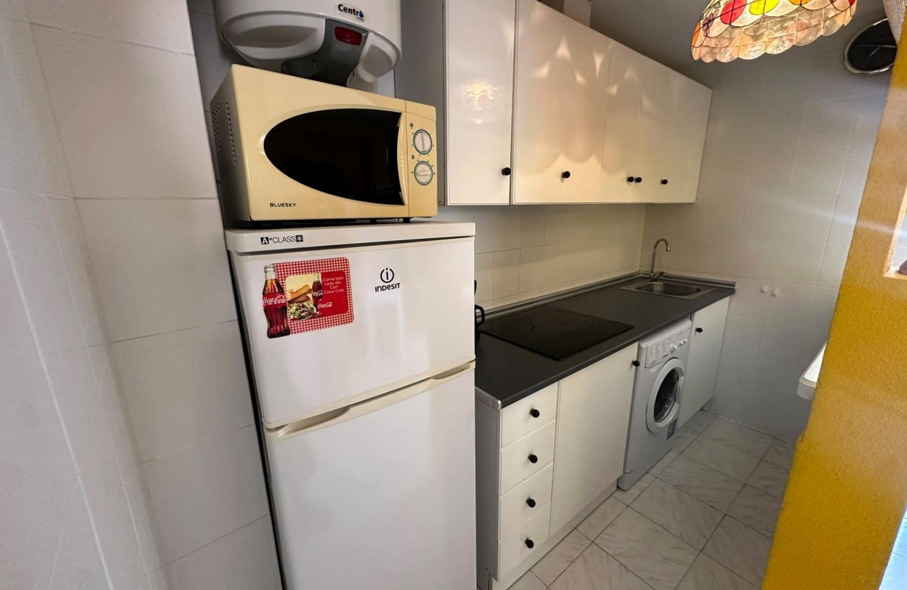 Revente - Appartement - Torrevieja - La Mata pueblo