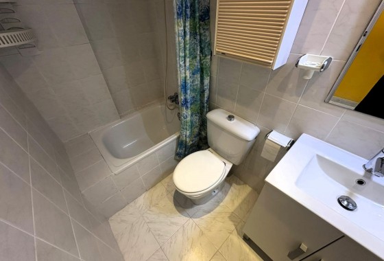 Revente - Appartement - Torrevieja - La Mata pueblo