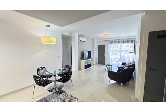 Resale - Apartment / flat - Pilar de la Horadada - La Torre De La Horadada