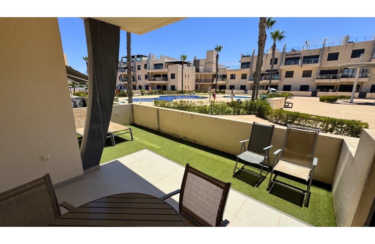Resale - Apartment / flat - Pilar de la Horadada - La Torre De La Horadada