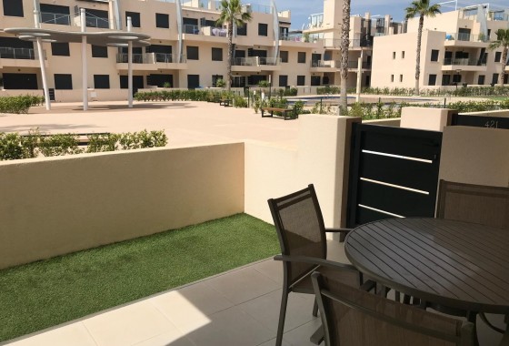 Resale - Apartment / flat - Pilar de la Horadada - La Torre De La Horadada