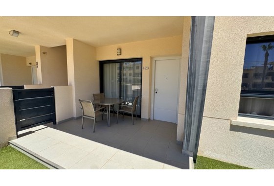 Resale - Apartment / flat - Pilar de la Horadada - La Torre De La Horadada