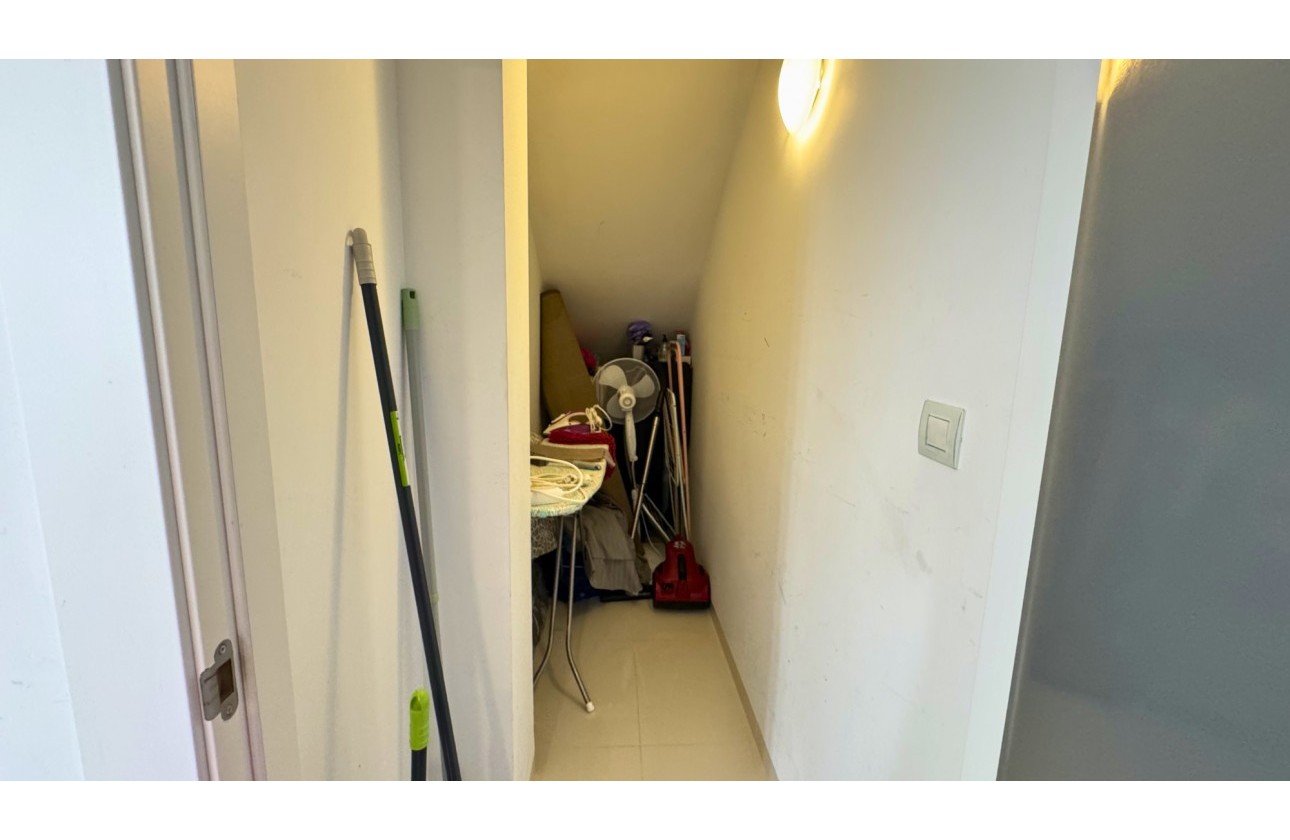 Resale - Apartment / flat - Pilar de la Horadada - La Torre De La Horadada