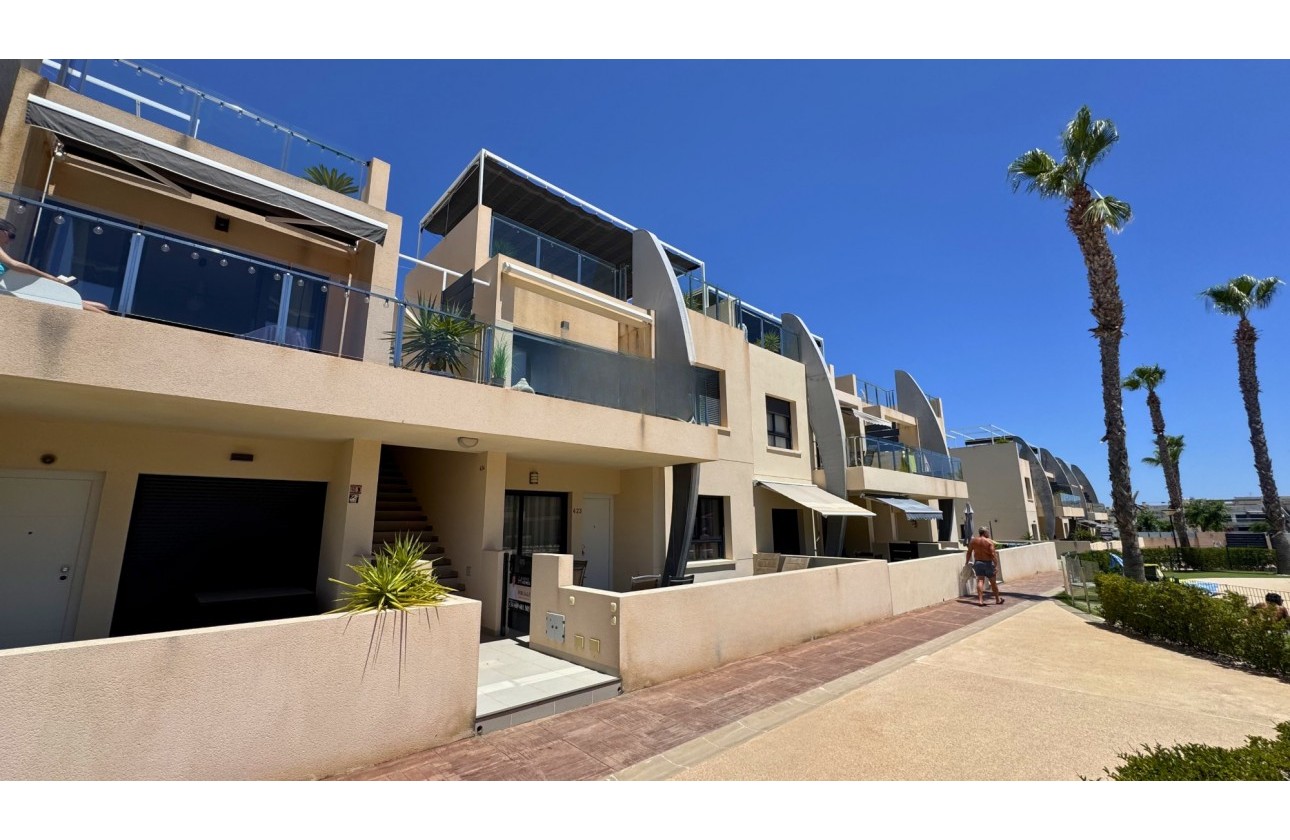 Resale - Apartment / flat - Pilar de la Horadada - La Torre De La Horadada