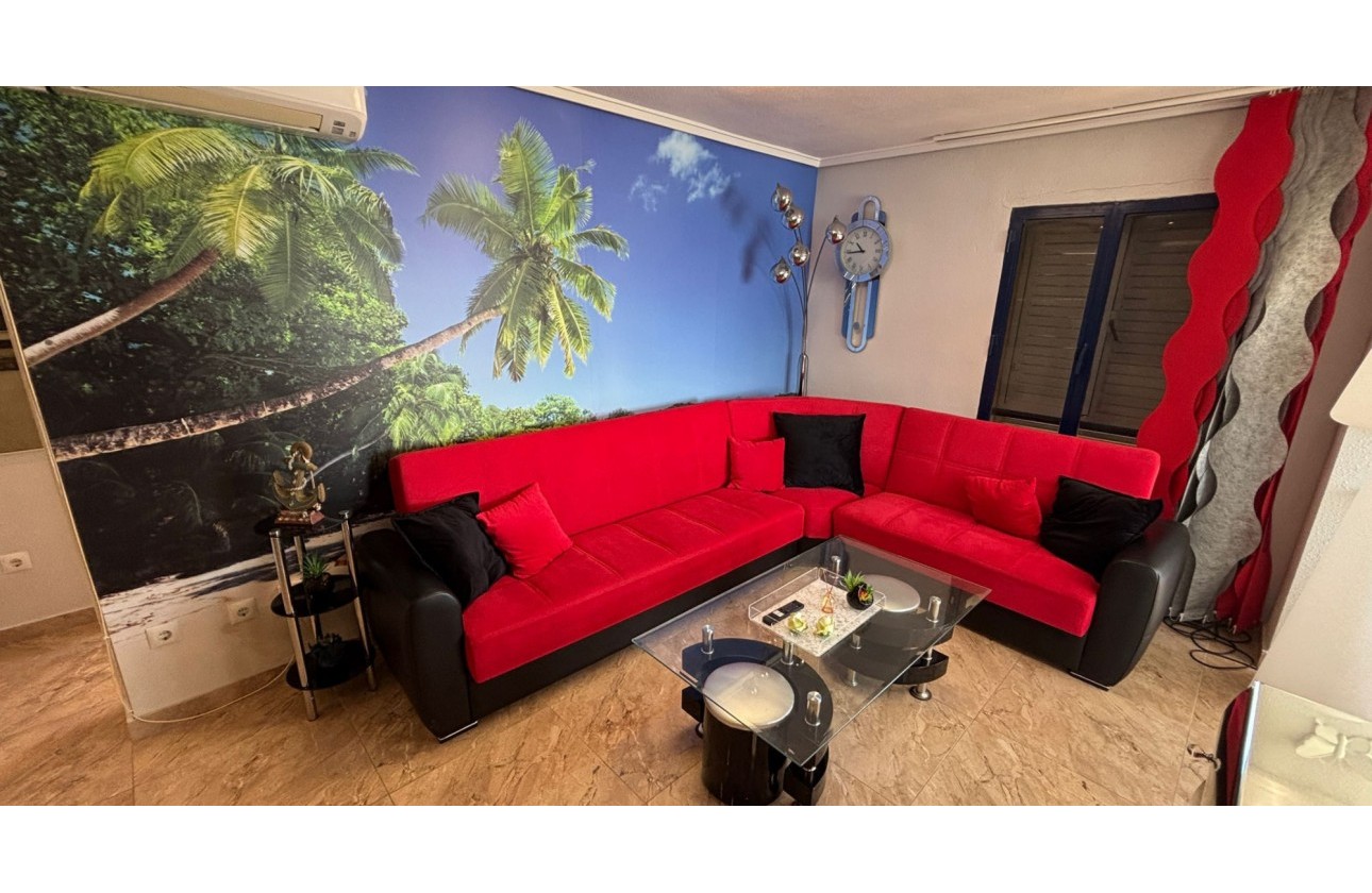Resale - Apartment / flat - Torrevieja - La Mata