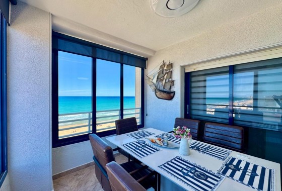 Resale - Apartment / flat - Torrevieja - La Mata