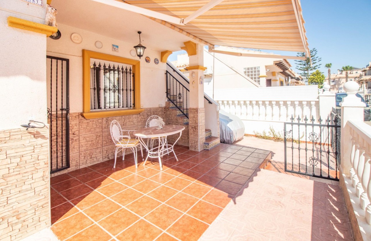 Revente - Villa - Orihuela Costa - La Zenia