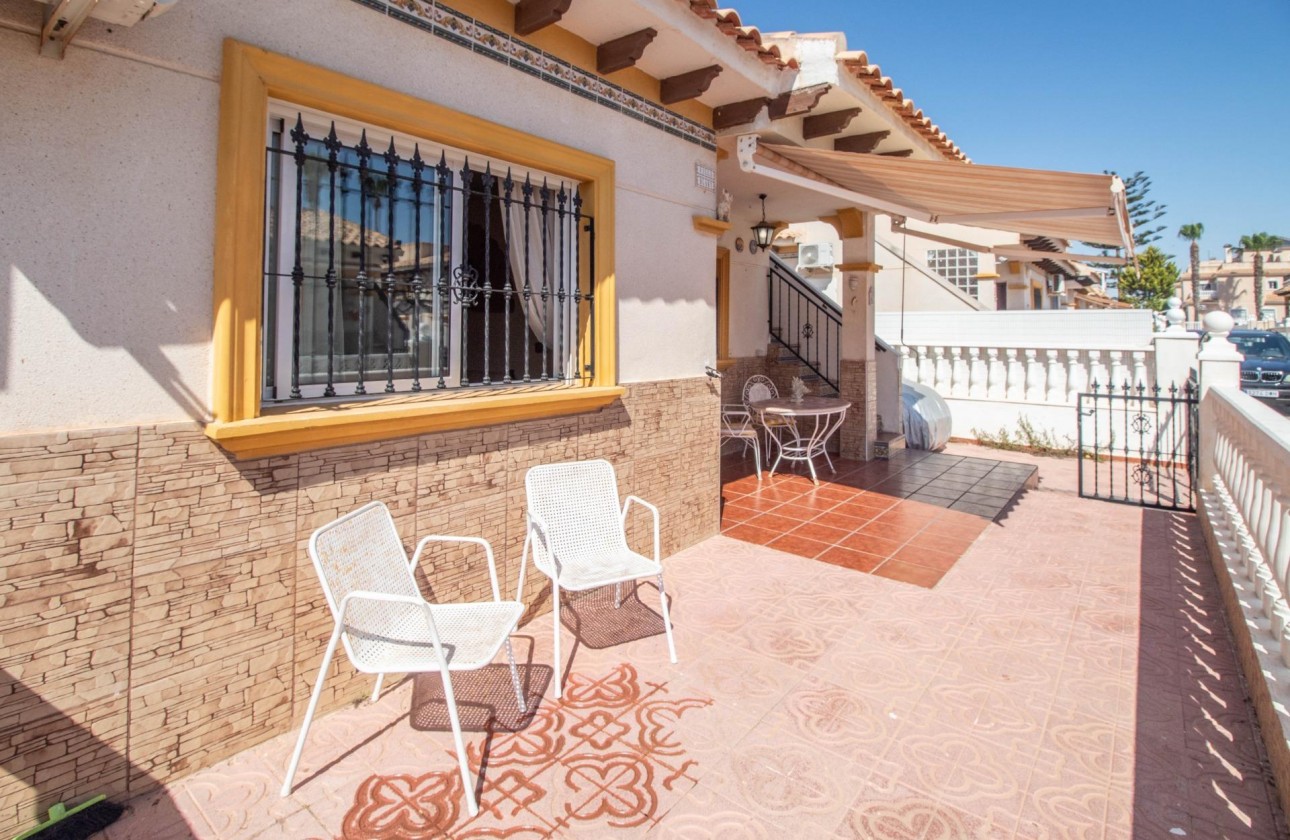 Revente - Villa - Orihuela Costa - La Zenia