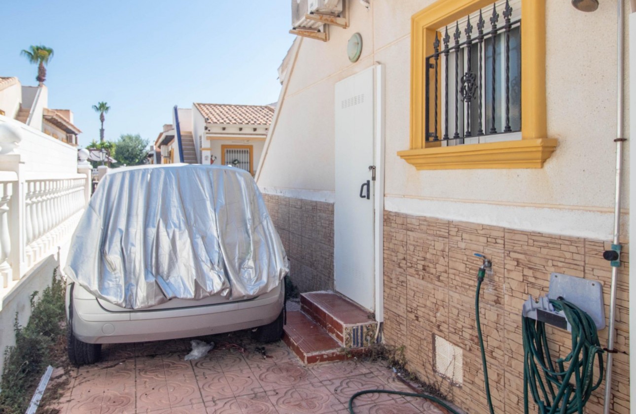 Revente - Villa - Orihuela Costa - La Zenia