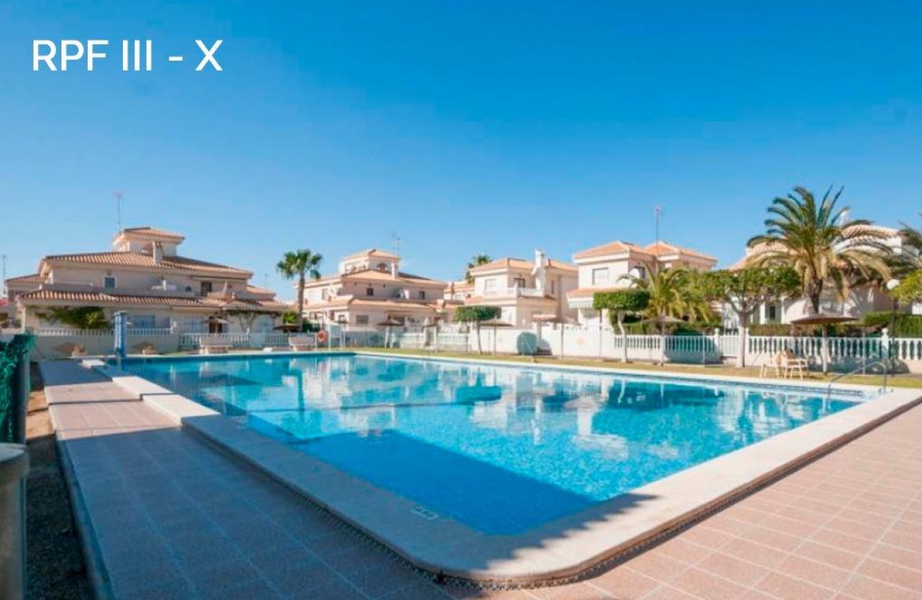 Resale - Villa - Orihuela Costa - Playa Flamenca