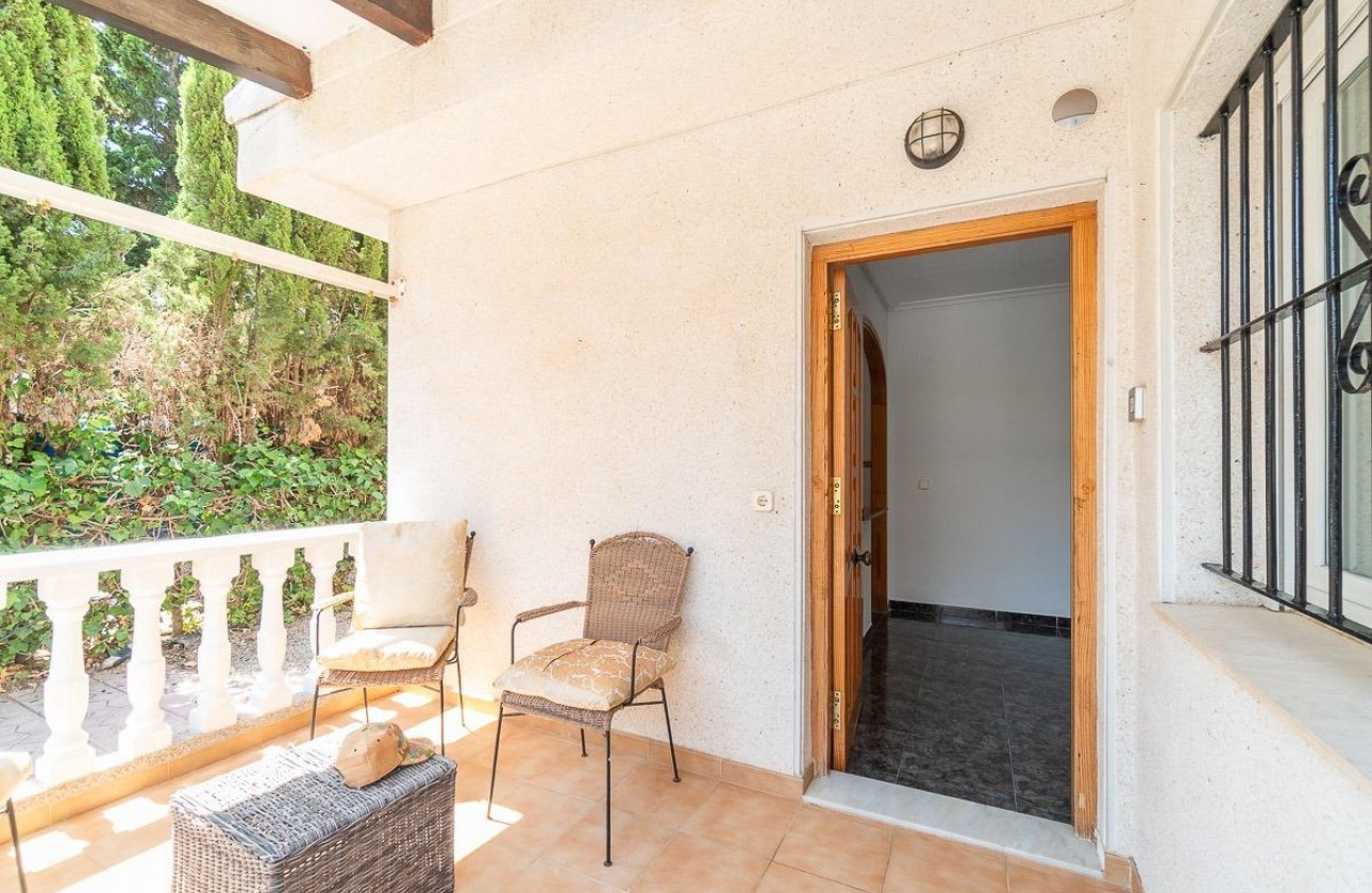 Resale - Villa - Orihuela Costa - Playa Flamenca