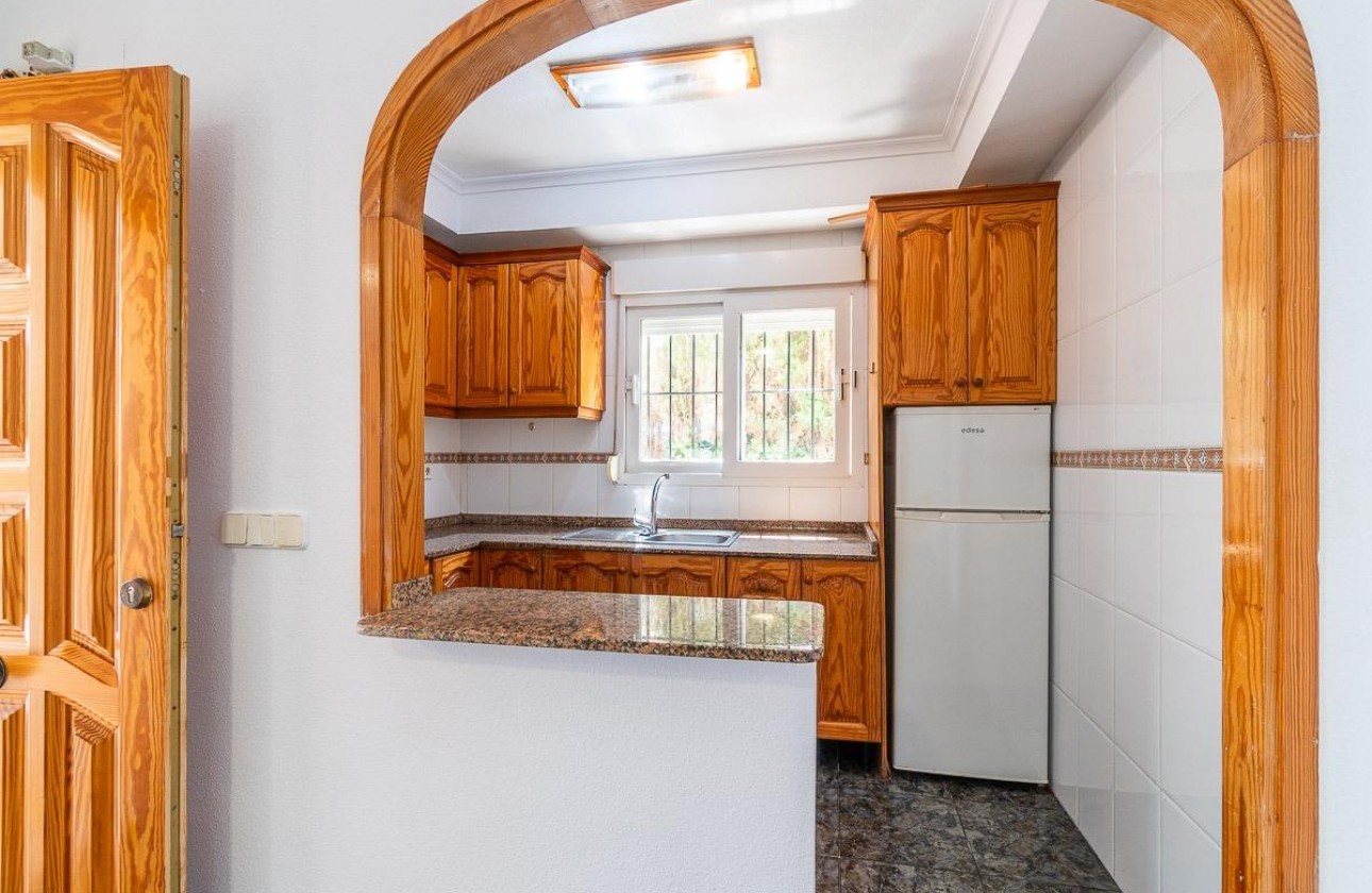 Resale - Villa - Orihuela Costa - Playa Flamenca